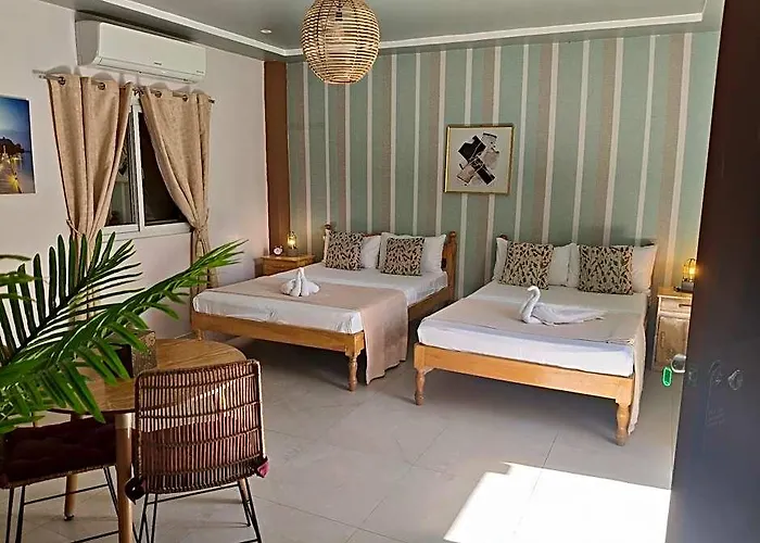 Bella's Hotel Santa Fe (Cebu)